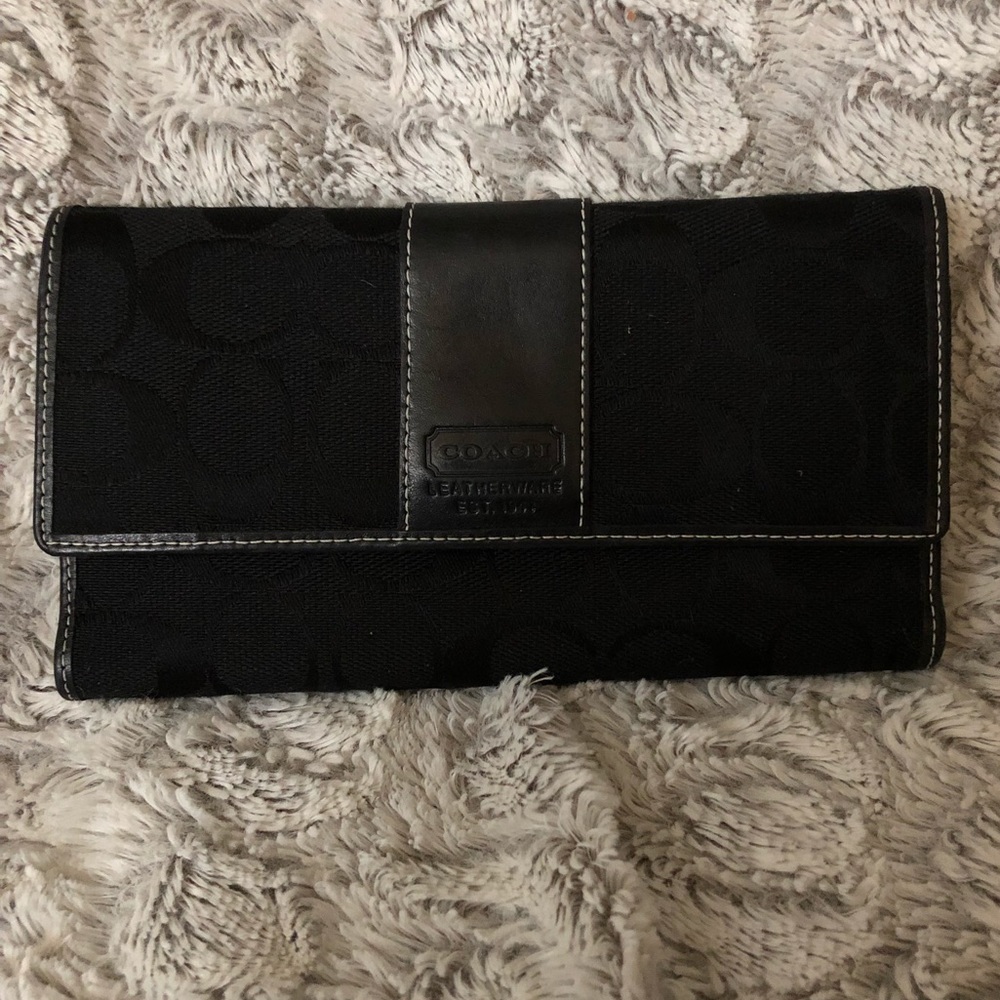 Coach wallet